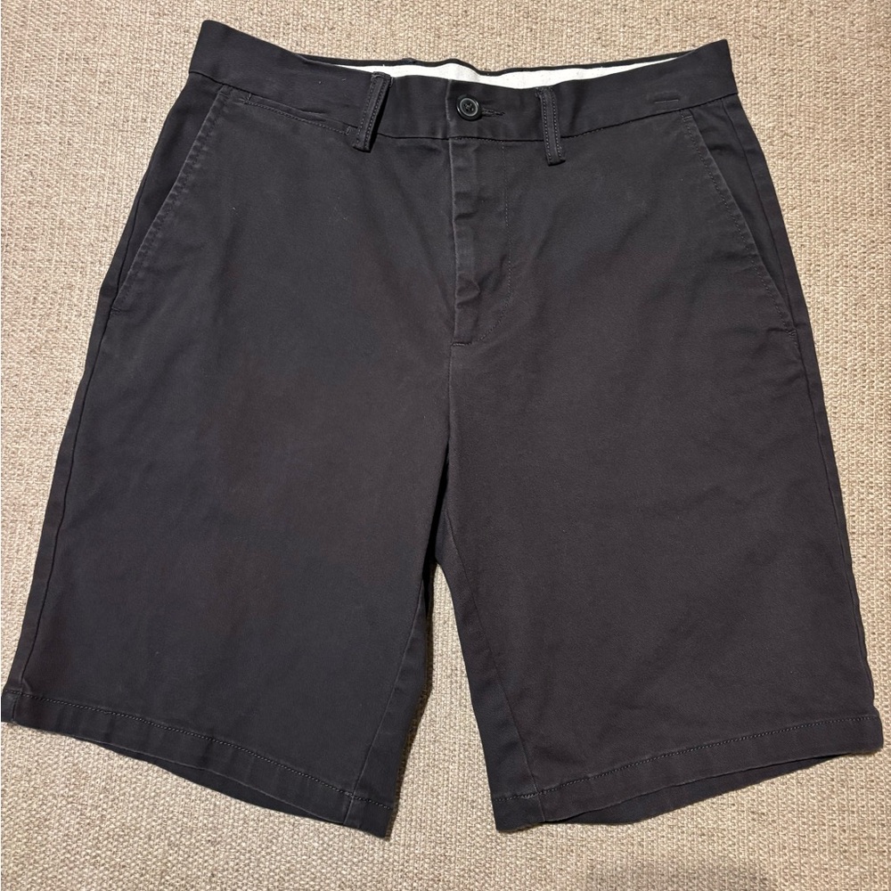Old Navy Ultimate Slim Built in Flex Flat Front Shorts